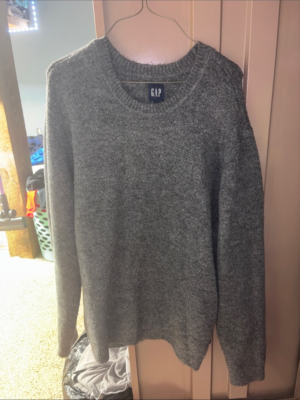 GAP Men's Heather Charcoal Crewneck Sweater